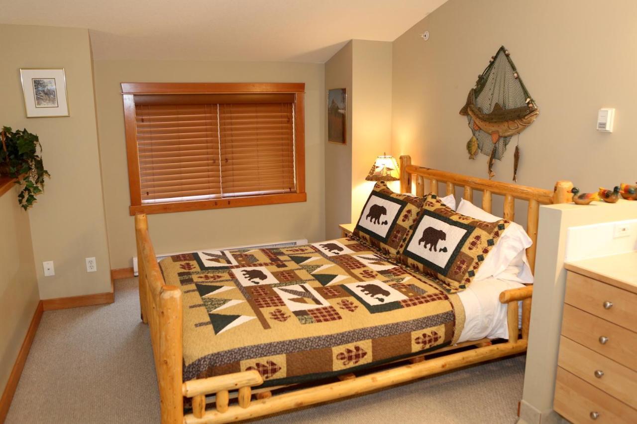 Apartment 405 Bear Creek Crossing Canmore Exterior photo